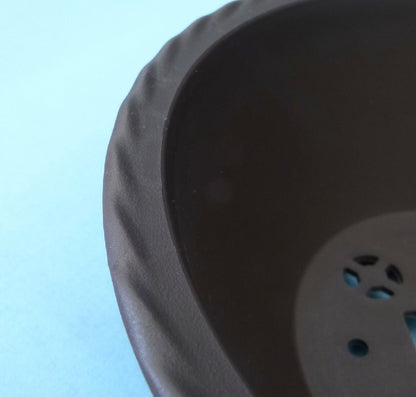 Round shaped plastic bonsai pot
